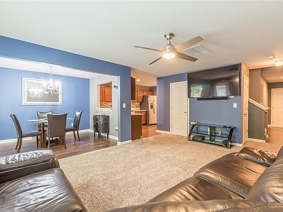 5th image of 2712 Haynescrest Dr #2712