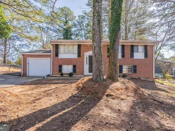 5938 Baywood Ln, Riverdale, GA 30296