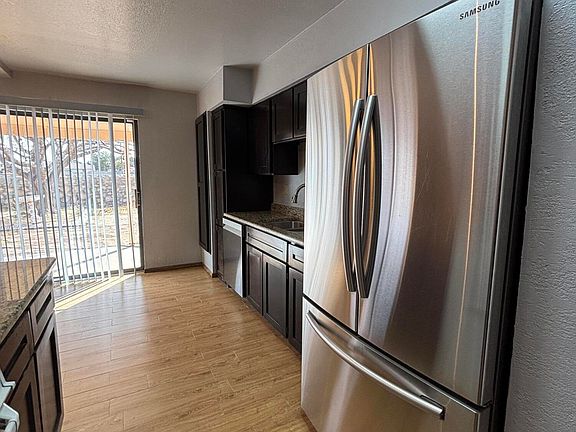 5th image of 2608 Lake Michigan Dr