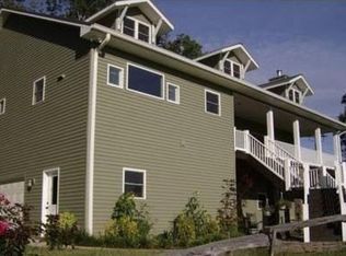 145 Windy Poplar Rd, Franklin, NC 28734