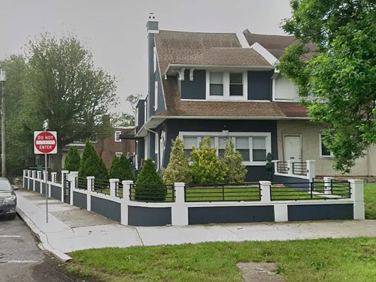5115 E Roosevelt Blvd #B — Photo 1