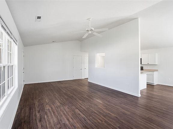 5th image of 209 Jay Rd