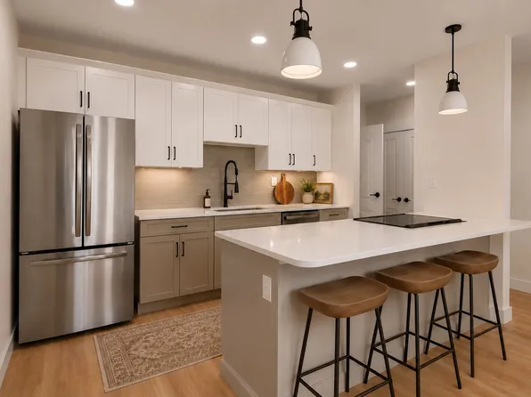 301 North Ave #5, Wakefield, MA 01880