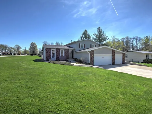 1630 Fleetwood Ct, Mt Zion, IL 62549