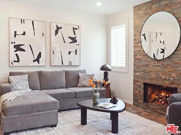 4236 Longridge Ave Unit 203, Studio City, CA 91604