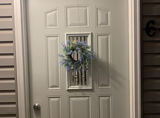 604 E Maple St, Scott City, MO 63780