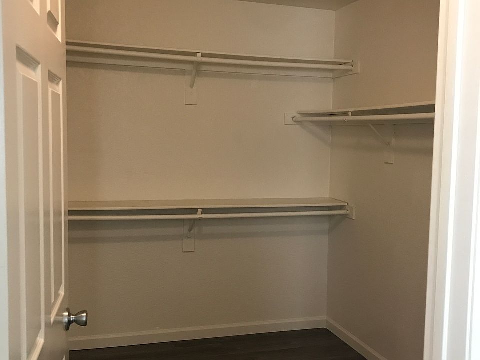 10920 Moorpark St North Hollywood, CA, 91602 Apartments for Rent Zillow
