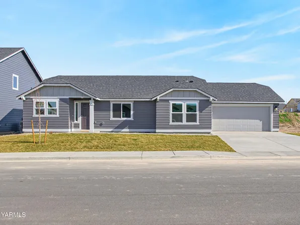 135 Bitters Loop, Grandview, WA 98930