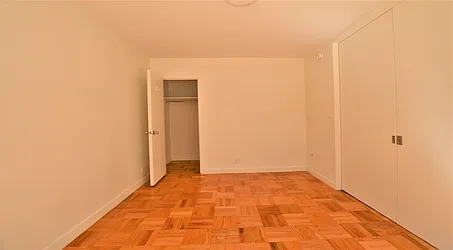 Rented by Manhattan Realty Group