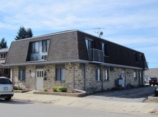 1417 12th Ave, Grafton, WI 53024