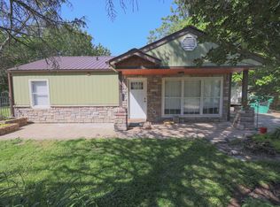 415 Sehring Ave, Joliet, IL 60436