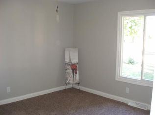 2340 Westline Dr, Columbus, IN 47203