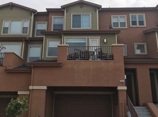 6464 Bayview Dr, Oakland, CA