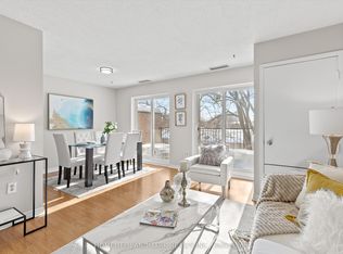 165 Cherokee Blvd #290, Toronto, ON M2J 4T7