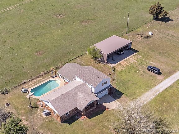 5th image of 32188 W Highway 66 St