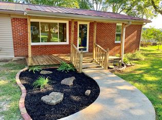 112 Duncan Ave, Killen, AL 35645