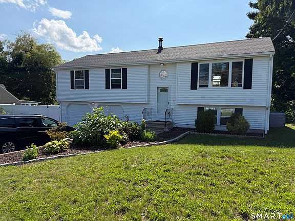 2nd image of 400 Evergreen Avenue