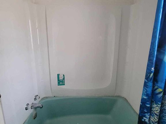 2nd image of 630 Capital Ave #1