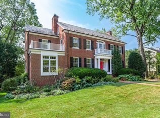 5202 Edgemoor Ln, Bethesda, MD 20814