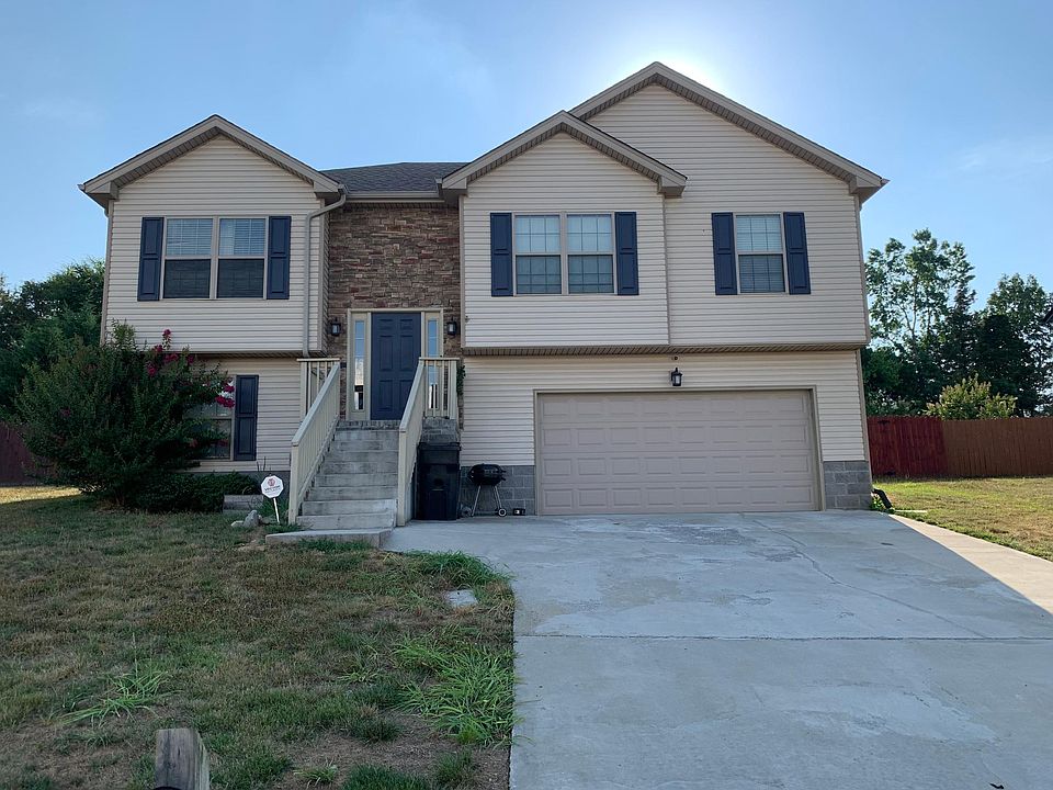 1st image of 1132 Freedom Dr