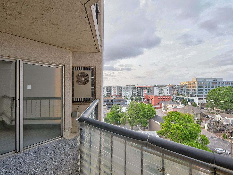 1st image of 900 19th Ave S APT 905