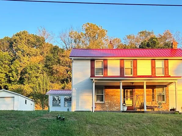 1798 Strangford Rd, Blairsville, PA 15717