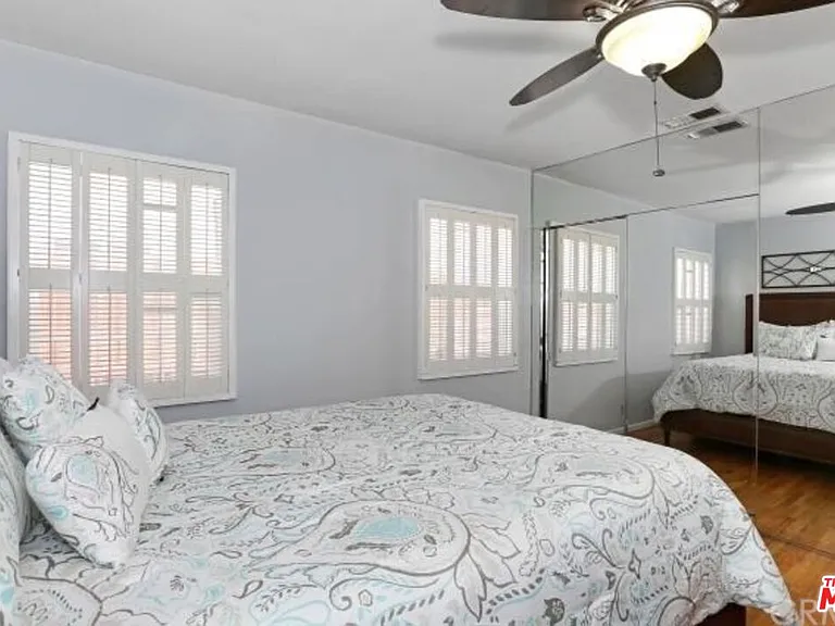 4721 Greenbush Ave — Photo 13