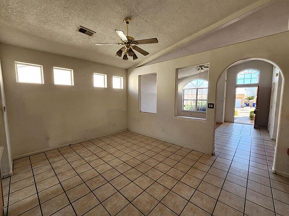 4th image of 5305 Apollo Dr NW