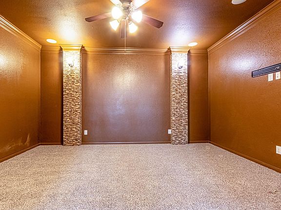 3rd image of 7907 Pacific Spring Ln