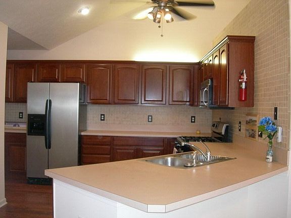 4th image of 7919 Gold Brook Dr