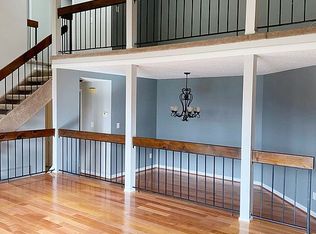 558 Westgate Dr, Edison, NJ 08820