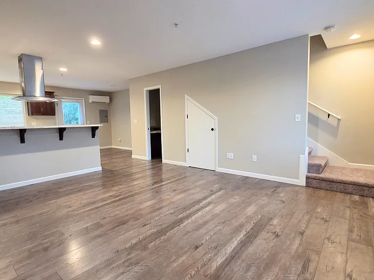 Timberlane — Photo 19