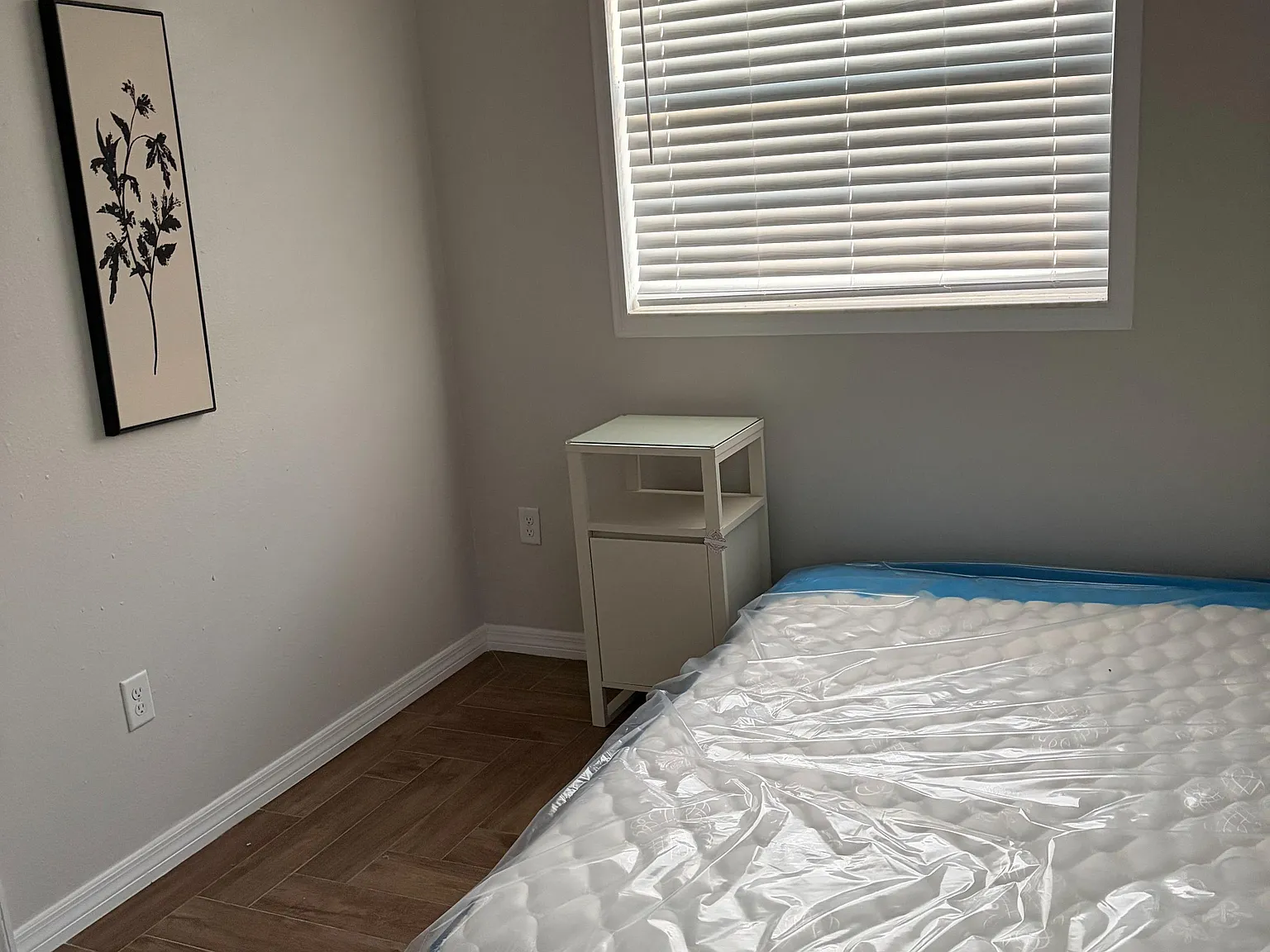 4 bed, 3.5 bath, 2000 sqft, $836 — Photo 4