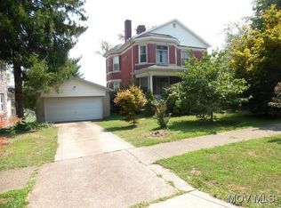 100 Oakwood Ave, Marietta, OH 45750