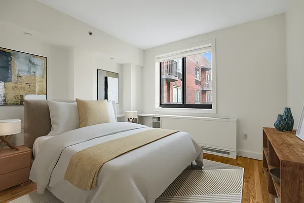 Rented by Stonehenge NYC LLC | media 4