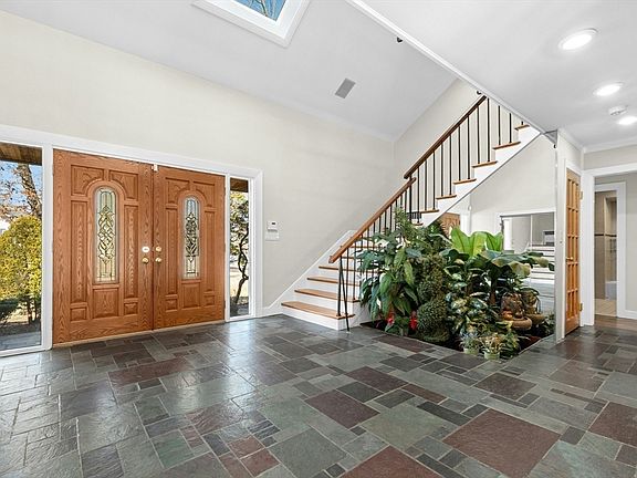 4th image of 53 Birch Hill Rd