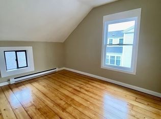 11 W Central Ave #1, Wareham, MA 02571