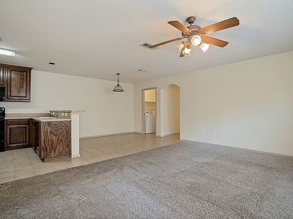 3rd image of 1114 Mulkey Ln
