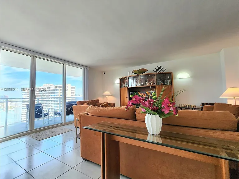 2030 S Ocean Dr #2026 — Photo 8