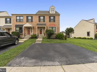 25 Ruth Rd, Brookhaven, PA 19015