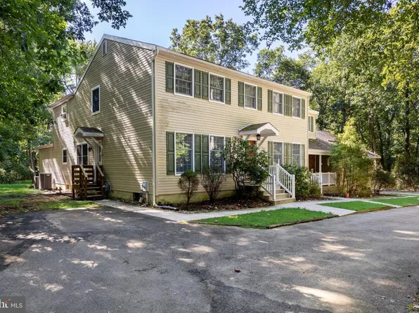 107 Shadowlake Dr, Shamong, NJ 08088