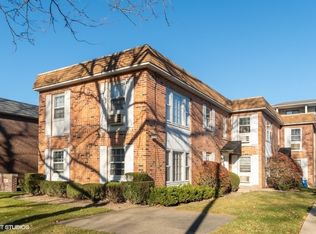 1661 Green Bay Rd APT 1A, Highland Park, IL 60035