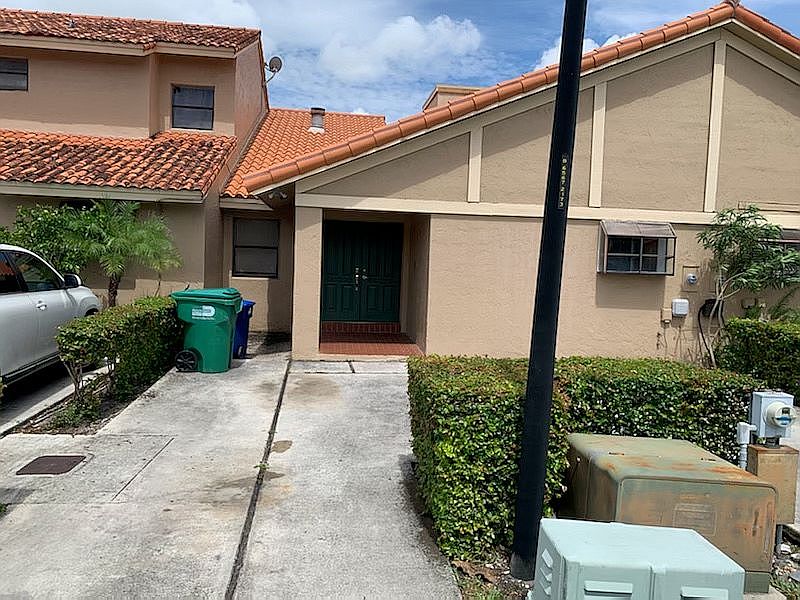 1st image of 19650 Cypress Ct