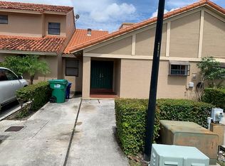 19650 Cypress Ct, Hialeah, FL 33015