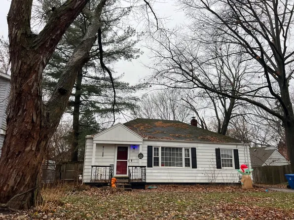 2961 Sunshine Ter, Waterford, MI 48329