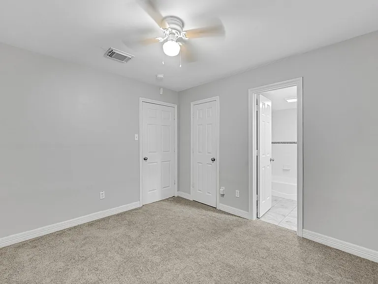 9339 Deanwood St — Photo 11