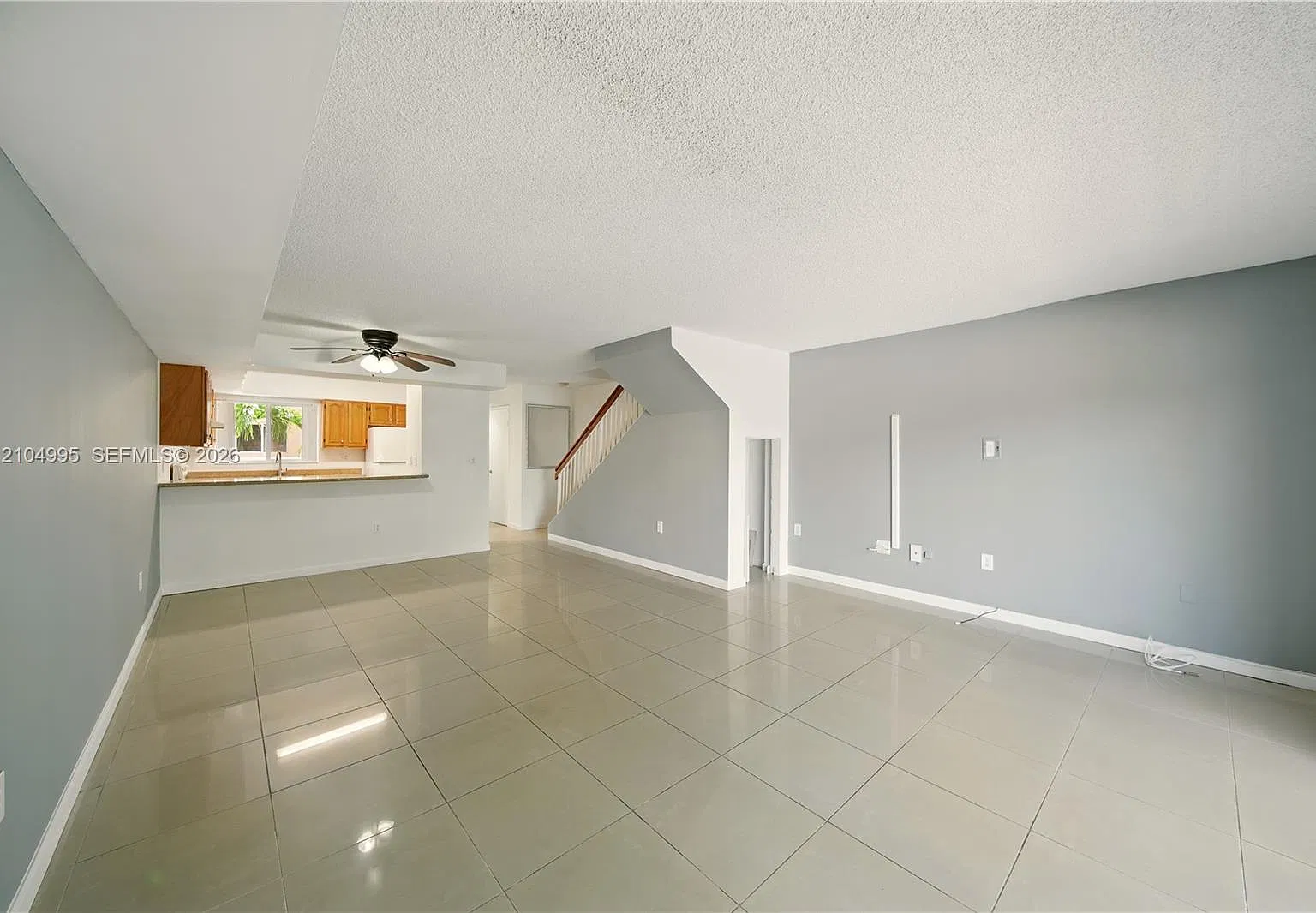 The Seasons Villas & Thms — Photo 1