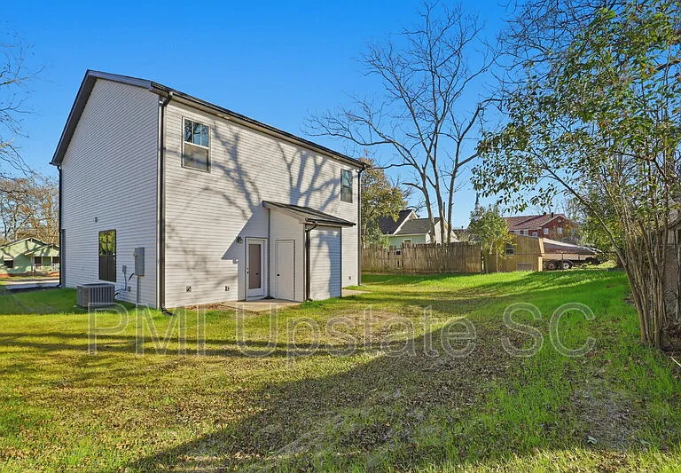 109 Virginia Ave — Photo 21