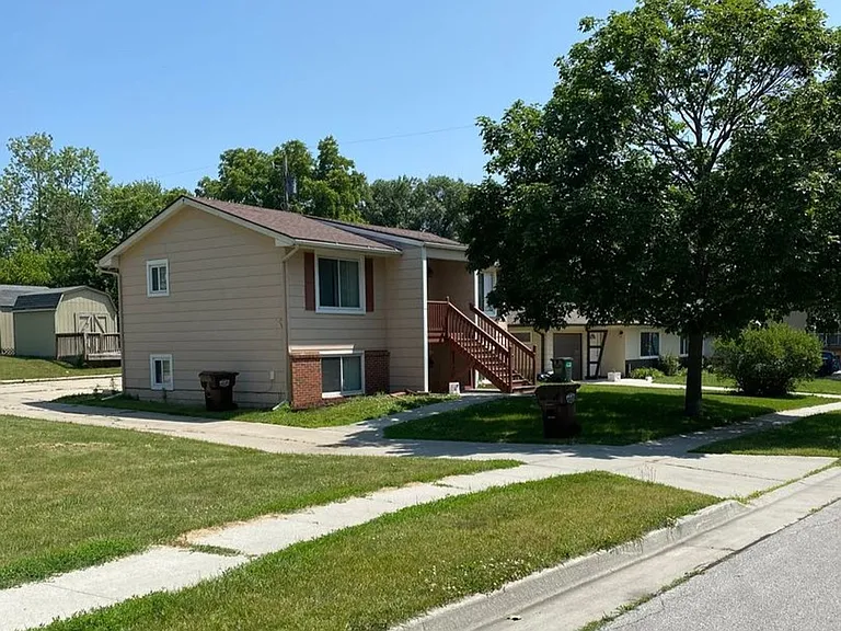 Aplin Duplex (4025/4027) — Photo 3