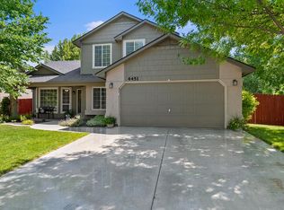 4451 E Lochsa River Dr, Nampa, ID 83686
